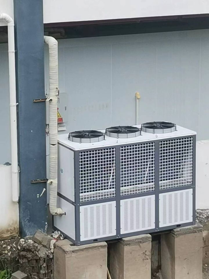 貴州黃牛集團(tuán)鳳岡分公司1200立方米冷凍庫